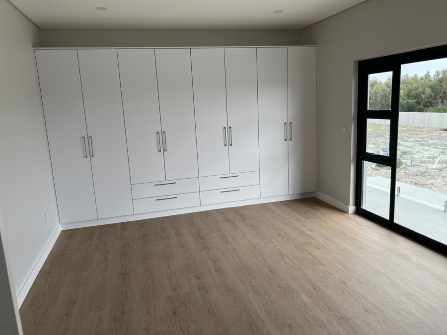 4 Bedroom Property for Sale in Sandown Western Cape